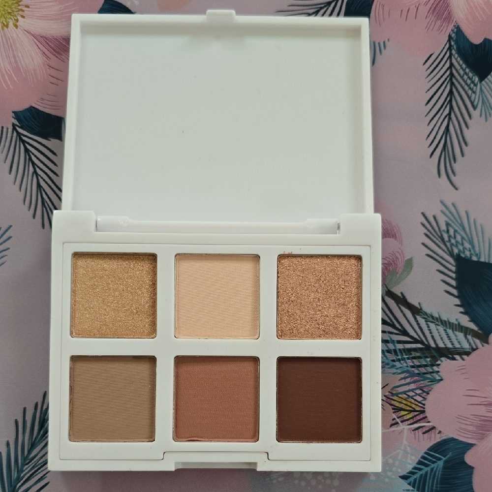 Lithe "Night & Day" Eyeshadow Palette